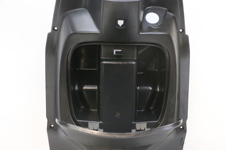 photo de RETROSCUDO PEUGEOT TWEET PRO EFI 4T 50 (2021 - 2022) - Zoom sullo stato d'uso