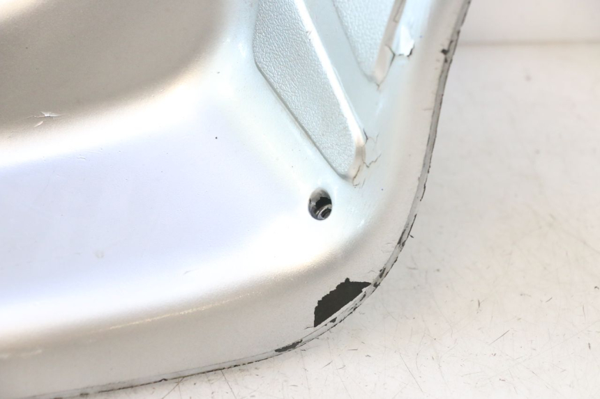 photo de PANNELLO INTERNO PIAGGIO TYPHOON 50 (1993 - 1999) - Altra vista dell'articolo