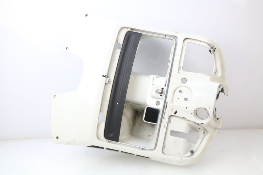 photo de RETROSCUDO PIAGGIO VESPA GTS SUPER IE 125 (2009 - 2016) - Vista principale
