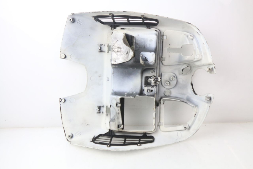 photo de RETROSCUDO PIAGGIO VESPA GTS SUPER IE 125 (2009 - 2016) - Vista d'insieme del prodotto