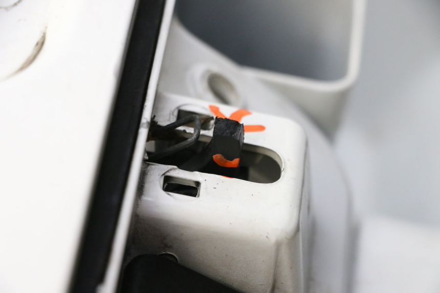 photo de RETROSCUDO PIAGGIO VESPA GTS SUPER IE 125 (2009 - 2016) - Ispezione visiva dettagliata