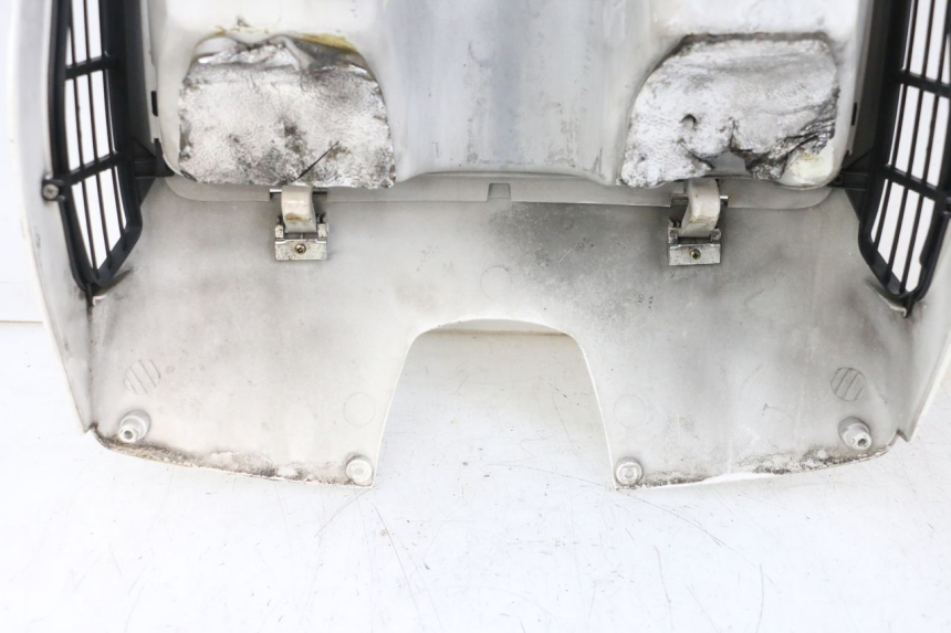 photo de RETROSCUDO PIAGGIO VESPA GTS SUPER IE 125 (2009 - 2016) - Primo piano tecnico