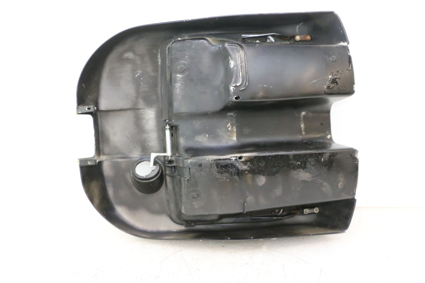 photo de RETROSCUDO PIAGGIO VESPA PK FL 2T 50 (1990 - 1996) - Zoom sullo stato d'uso