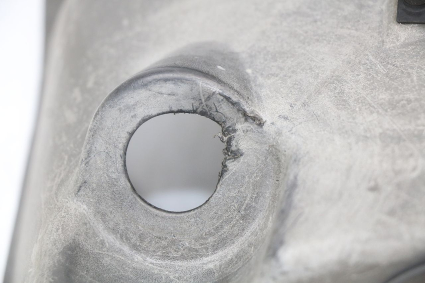 photo de PANNELLO INTERNO PEUGEOT VIVACITY NEW 4T 50 (2008 - 2017) - Primo piano tecnico