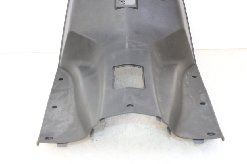 photo de PANNELLO INTERNO PEUGEOT VIVACITY NEW 4T 50 (2008 - 2017) - Stato della superficie e materiale