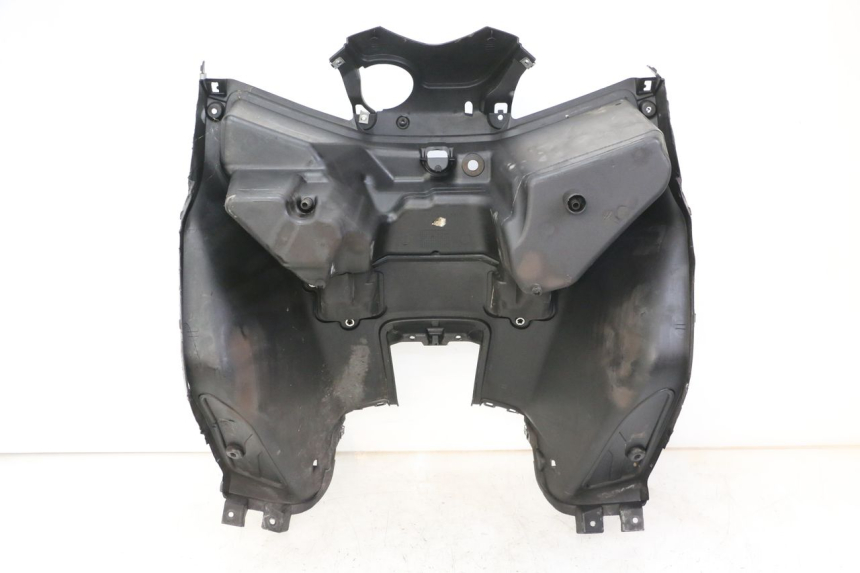 photo de RETROSCUDO YAMAHA X-MAX XMAX ABS 250 (2010 - 2012) - Dettagli dei punti di fissaggio