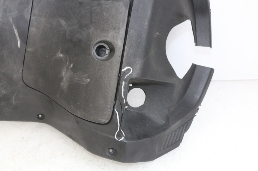 photo de TABLIER INTERIORE YAMAHA X-MAX XMAX 250 (2006 - 2009) - Foto prodotto supplementare