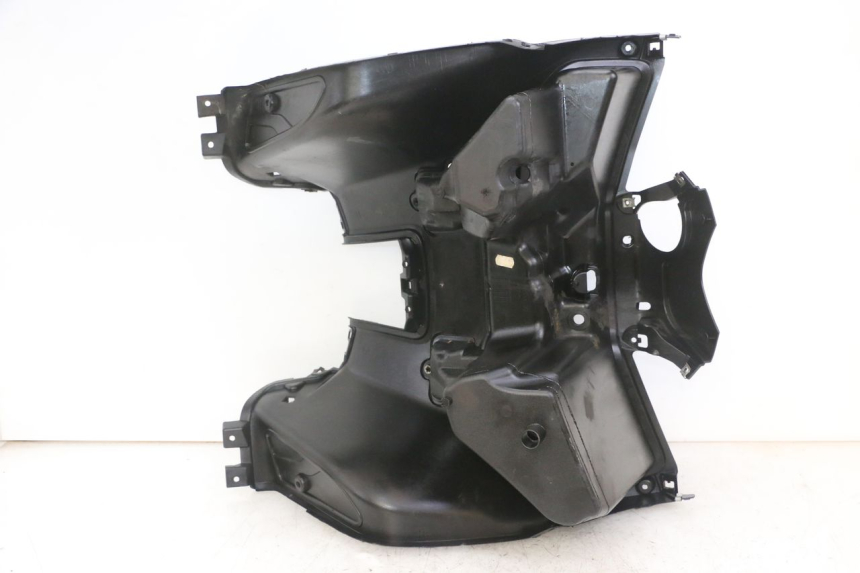 photo de PANNELLO INTERNO YAMAHA X-MAX XMAX 125 (2010 - 2013) - Stato della superficie e materiale