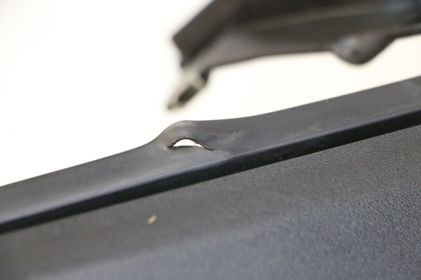 photo de PANNELLO INTERNO YAMAHA X-MAX XMAX 125 (2010 - 2013) - Caratteristiche distintive