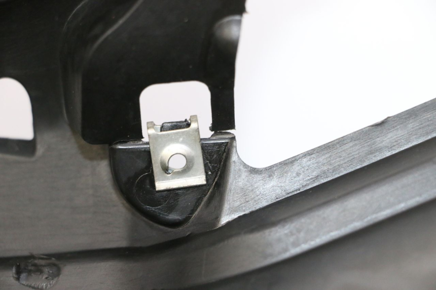 photo de PANNELLO INTERNO YAMAHA X-MAX XMAX 125 (2010 - 2013) - Marcature e riferimenti originali