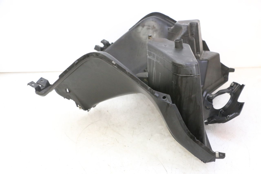 photo de PANNELLO INTERNO YAMAHA X-MAX XMAX 125 (2010 - 2013) - Altra angolazione