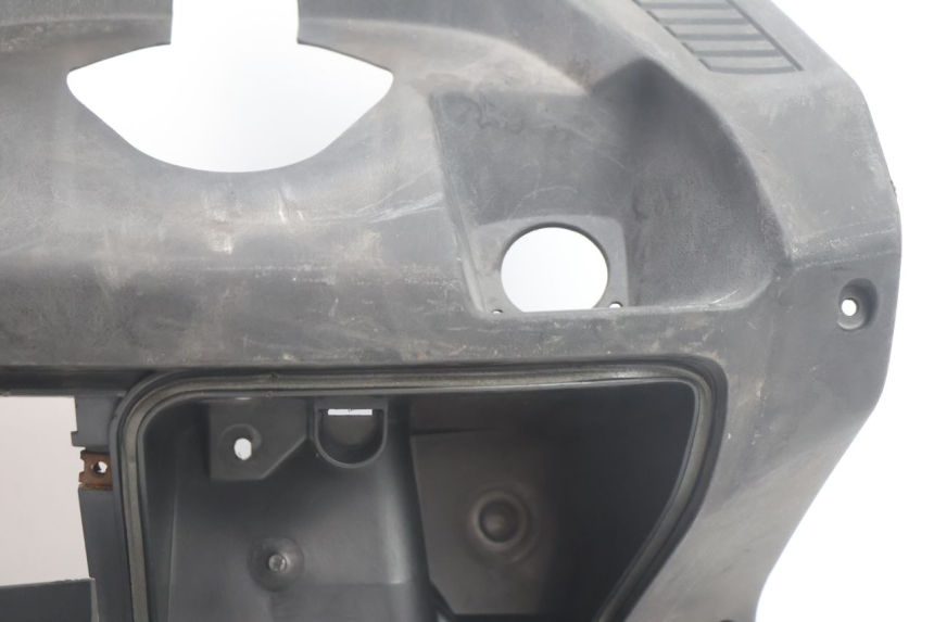 photo de PANNELLO INTERNO YAMAHA XMAX X-MAX 125 (2006 - 2009) - Zoom sullo stato d'uso