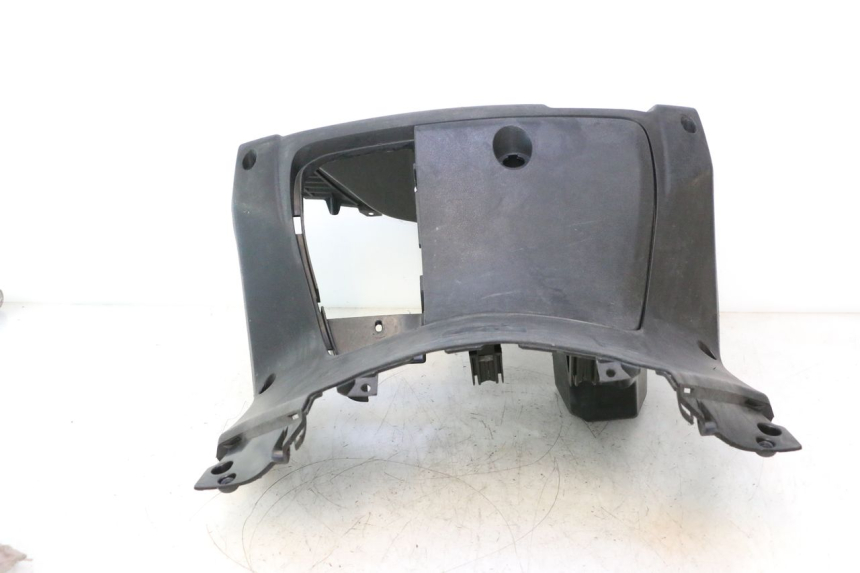 photo de PANNELLO INTERNO YAMAHA XMAX X-MAX 125 (2006 - 2009) - Caratteristiche distintive