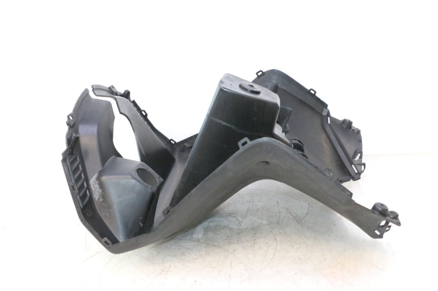 photo de PANNELLO INTERNO YAMAHA XMAX X-MAX 125 (2006 - 2009) - Stato della superficie e materiale