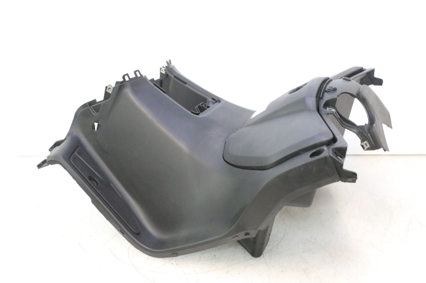 photo de PANNELLO INTERNO YAMAHA X-MAX XMAX 125 (2010 - 2013) - Dettagli dei punti di fissaggio
