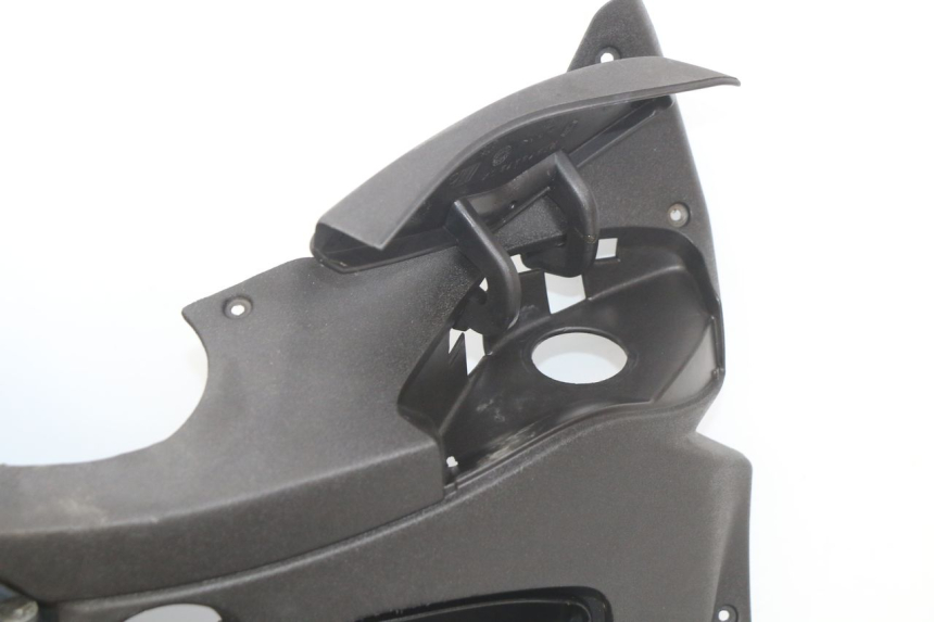 photo de PANNELLO INTERNO PIAGGIO X9 EVOLUTION 125 (2003 - 2007) - Zoom sui componenti