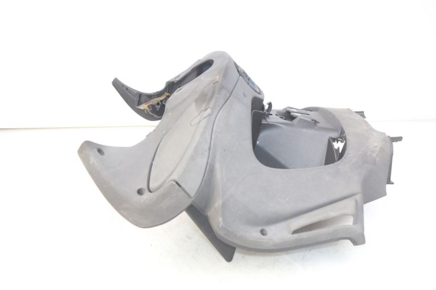 photo de PANNELLO INTERNO PIAGGIO X9 125 (2000 - 2003) - Caratteristiche distintive