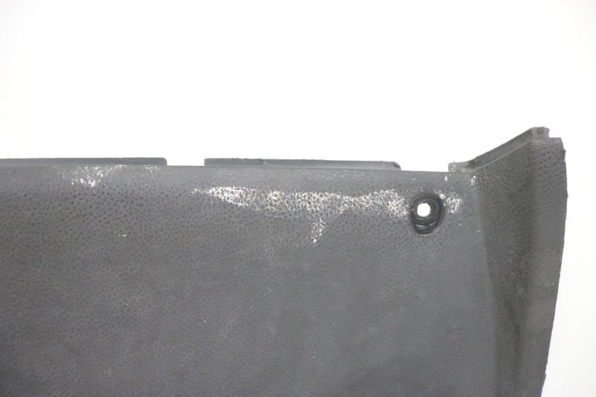 photo de PANNELLO INTERNO YAMAHA YP MAJESTY 125 (1998 - 2001) - Vista d'insieme del prodotto