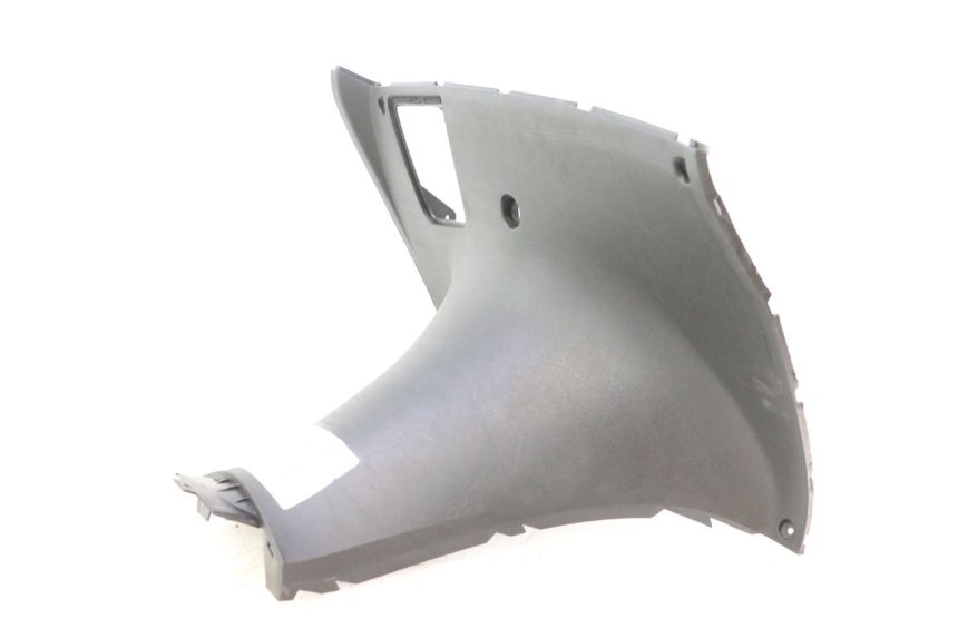 photo de PANNELLO INTERNO YAMAHA YP MAJESTY 125 (1998 - 2001) - Zoom sullo stato d'uso