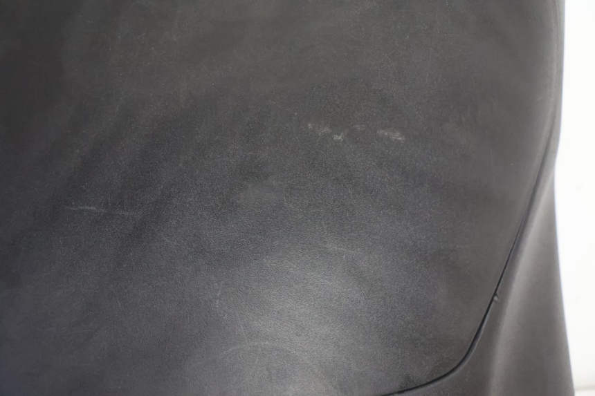 photo de PANNELLO INTERNO PIAGGIO ZIP 4T 50 (2018 - 2020) - Primo piano tecnico