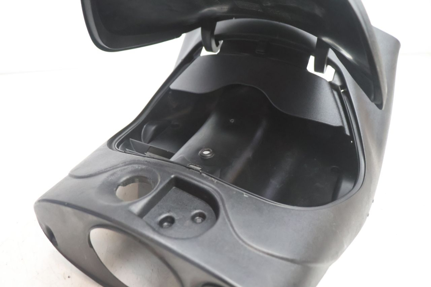 photo de PANNELLO INTERNO PIAGGIO ZIP 4T 50 (2018 - 2020) - Stato della superficie e materiale