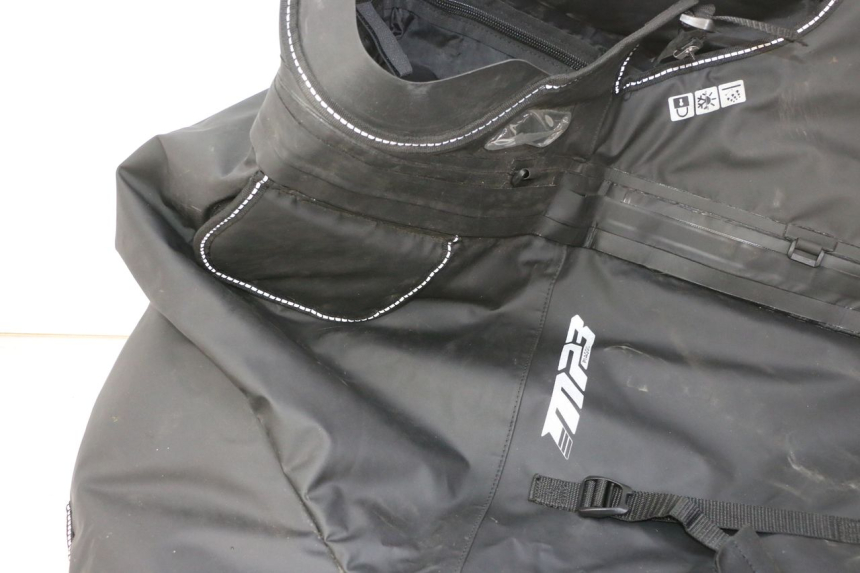 photo de COPRIGAMBE PIAGGIO MP3 HPE 310 (2024 - 2025) - Primo piano ad alta risoluzione