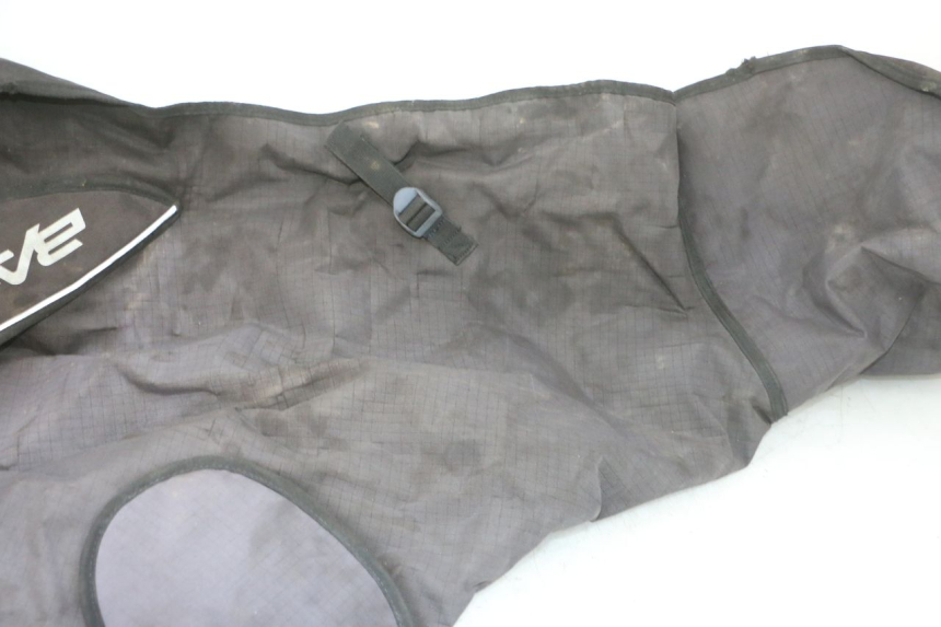 photo de COPRIGAMBE PIAGGIO XEVO - X EVO 125 (2007 - 2017) - Ispezione visiva dettagliata