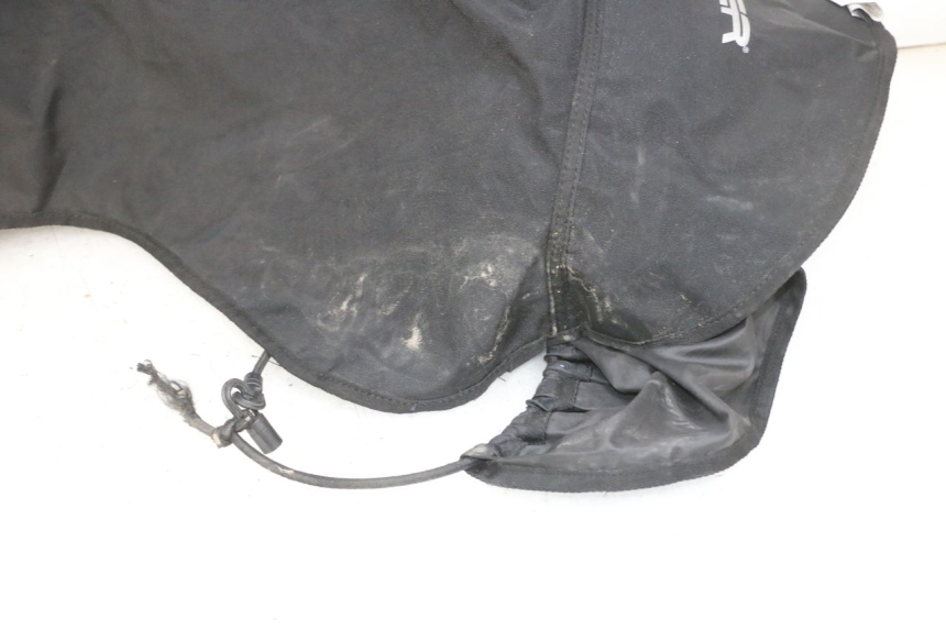 photo de COPRIGAMBE PIAGGIO ZIP 4T 50 (2018 - 2020) - Zoom sui componenti