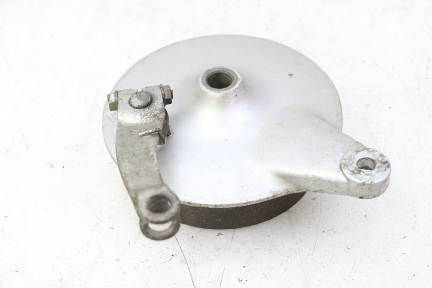 photo de TAMBURI POSTERIORE HYOSUNG GV AQUILA 125 (2000 - 2009) - Primo piano tecnico