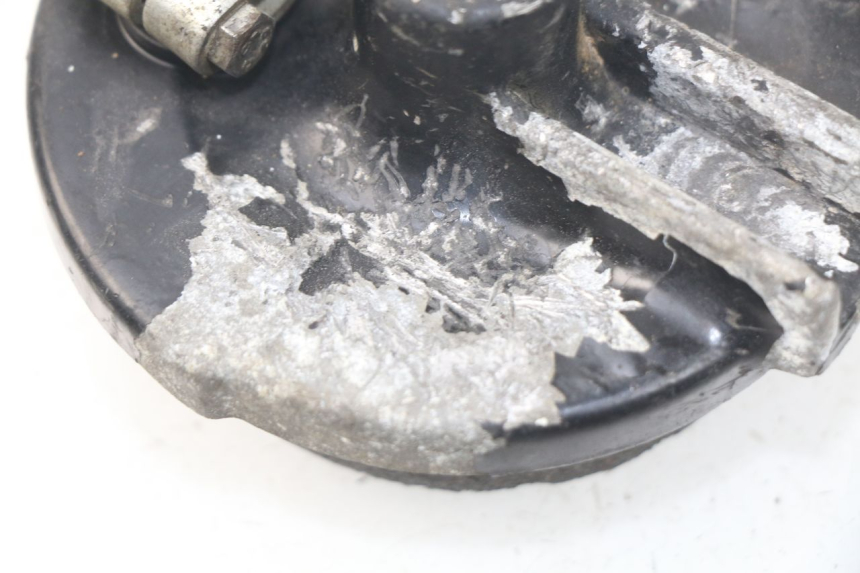 photo de TAMBURI POSTERIORE LIFAN DIRTBIKE 50 - Stato della superficie e materiale