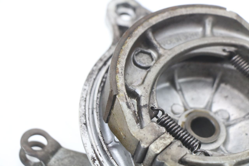 photo de TAMBURI POSTERIORE SUZUKI GN 125 (1997 - 2000) - Altra angolazione