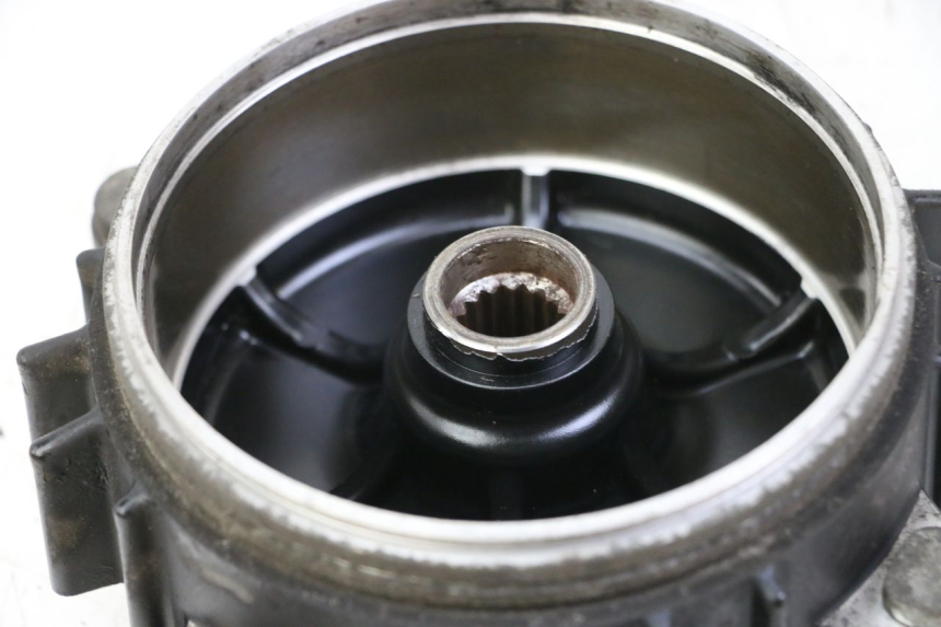 photo de POSTERIORE TAMBURO MBK OVETTO ONE 2T 50 (2013 - 2017) - Primo piano tecnico