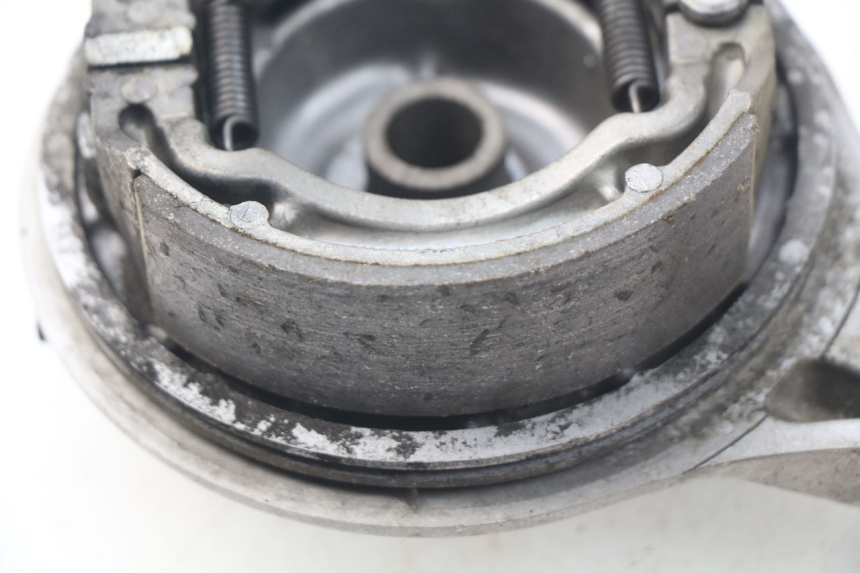 photo de TAMBURI POSTERIORE SUZUKI RV VAN VAN 125 (2003 - 2008) - Zoom sullo stato d'uso