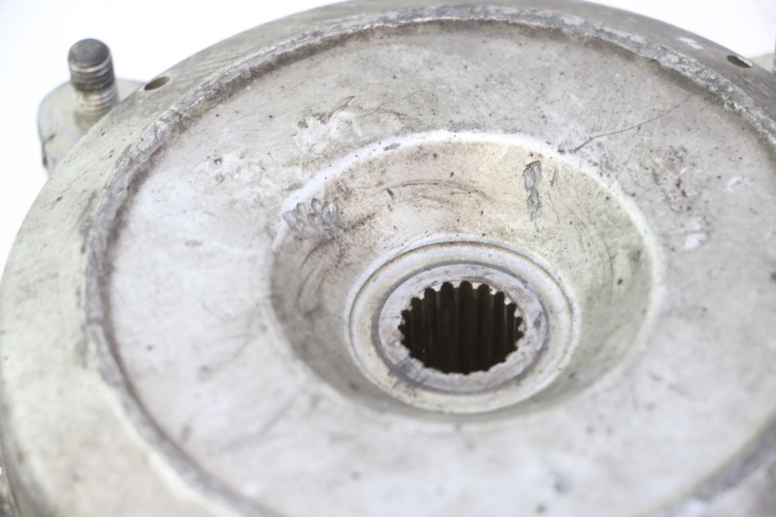 photo de TAMBURI POSTERIORE HONDA SCV LEAD 100 (2003 - 2007) - Primo piano tecnico