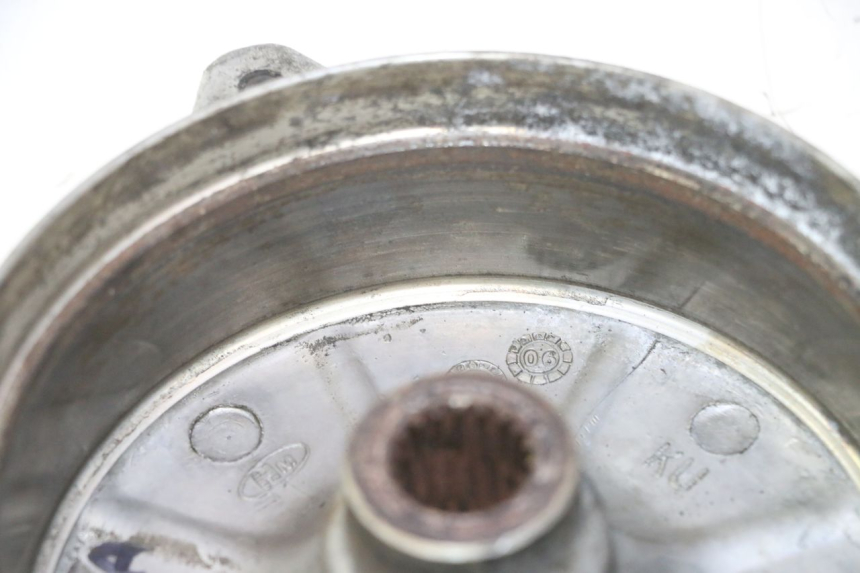 photo de TAMBURI POSTERIORE HONDA SCV LEAD 100 (2003 - 2007) - Dettagli dei punti di fissaggio