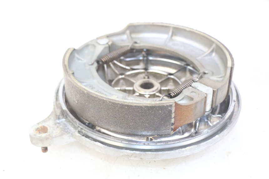 photo de TAMBURI POSTERIORE YAMAHA XV VIRAGO 750 (1984 - 1998) - Dettagli dei punti di fissaggio