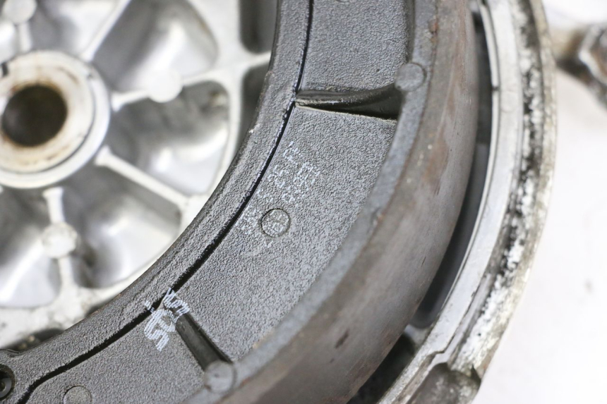 photo de POSTERIORE TAMBURO YAMAHA XV VIRAGO 535 (1988 - 2004) - Dettaglio del componente