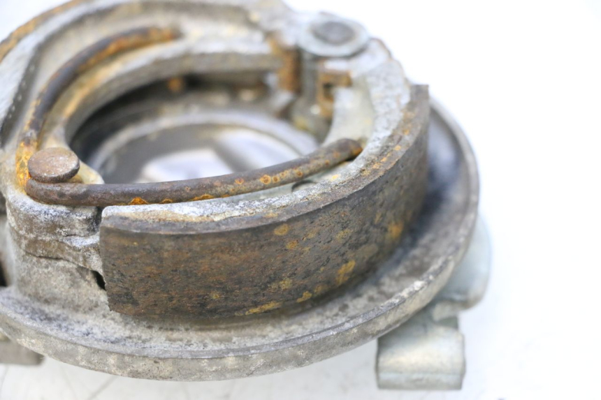photo de ANTERIORE TAMBURO PEUGEOT 103 SPX CLIP 50 (1989 - 1992) - Dettagli dei punti di fissaggio