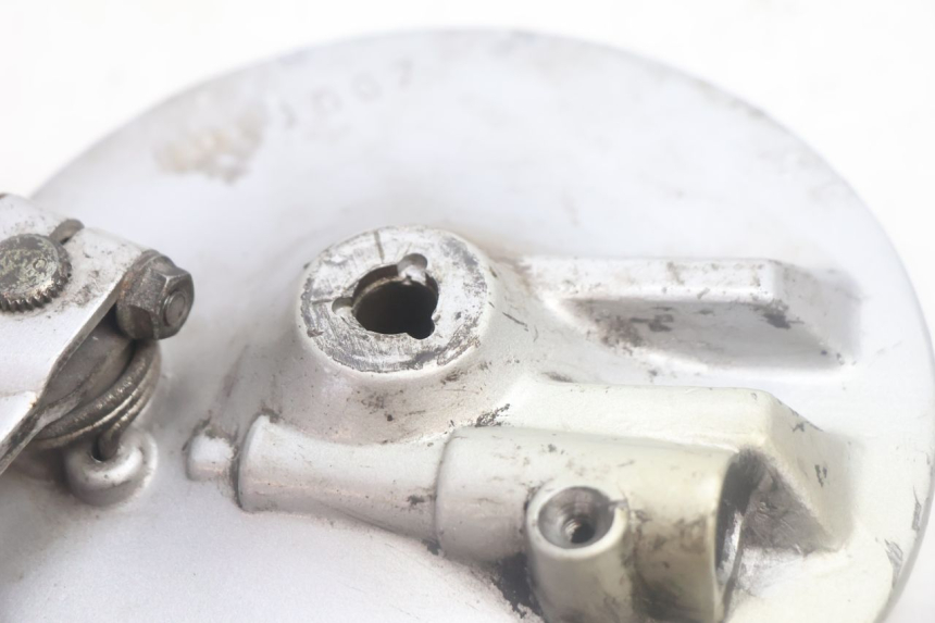 photo de TAMBURI ANTERIORI HONDA SCV LEAD 100 (2003 - 2007) - Primo piano tecnico