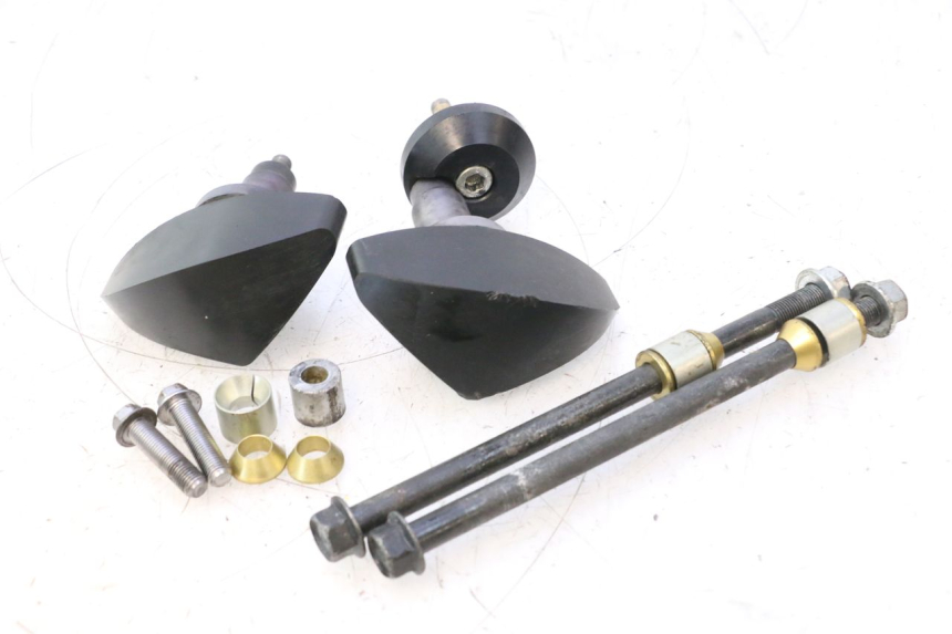 photo de PARATELAIO TAMPONI YAMAHA YZF R6 600 (2008 - 2009) - Dettaglio del componente