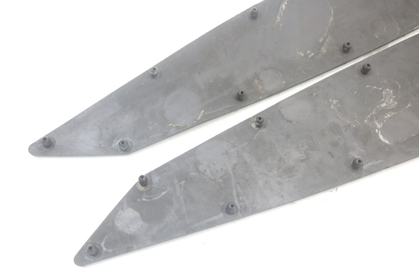 photo de TAPPETINO PEDANA QUADRO 3D S 350 (2013 - 2018) - Dettagli dei punti di fissaggio