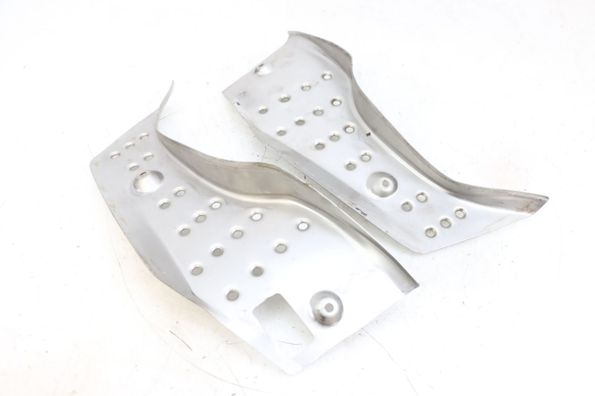 photo de CARENA PEDANA GOMME ADIVA AD3 300 (2014 - 2020) - Dettaglio del componente