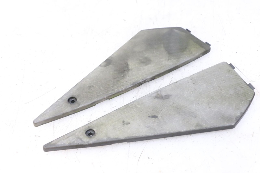 photo de CARENA PEDANA GOMME APRILIA SR MOTARD 50 (2012 - 2018) - Vista principale