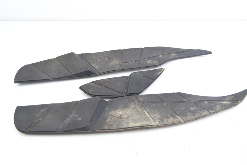 photo de TAPPETINO PEDANA APRILIA ATLANTIC 500 (2002 - 2003) - Vista principale