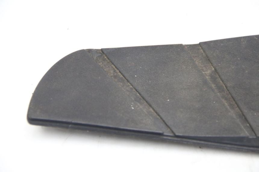 photo de TAPPETINO PEDANA APRILIA ATLANTIC 500 (2002 - 2003) - Zoom qualità usato