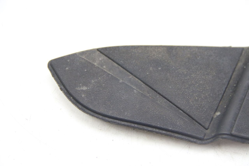 photo de TAPPETINO PEDANA APRILIA ATLANTIC 500 (2002 - 2003) - Altra angolazione