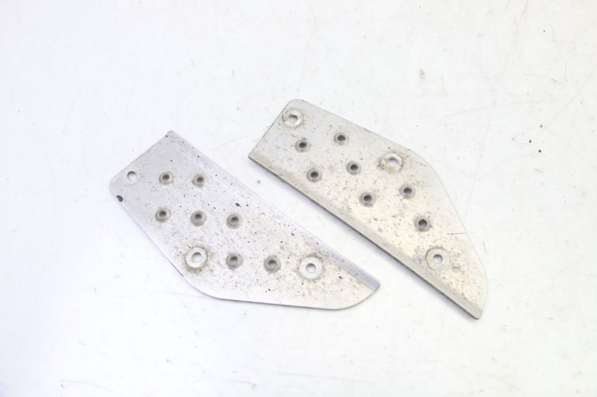 photo de CARENA PEDANA GOMME YAMAHA BW'S 100 (1999 - 2002) - Altra angolazione