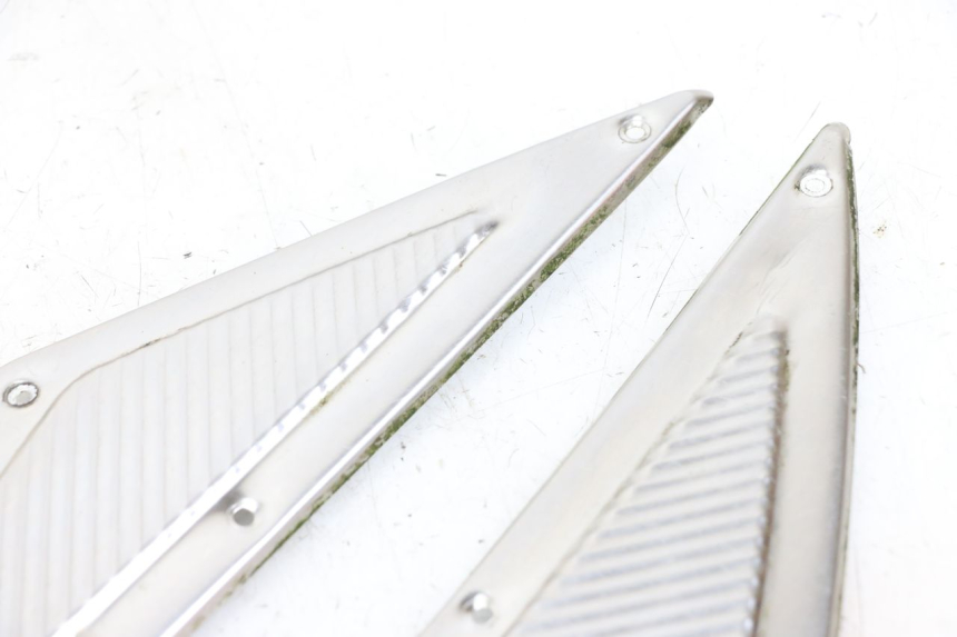 photo de CARENA PEDANA GOMME WAYSCRAL E-START 1 (2018 - 2022) - Primo piano tecnico