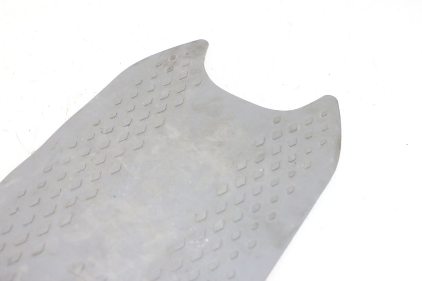 photo de TAPPETINO PEDANA SEGWAY NINEBOT F65I 1 - Dettagli dei punti di fissaggio