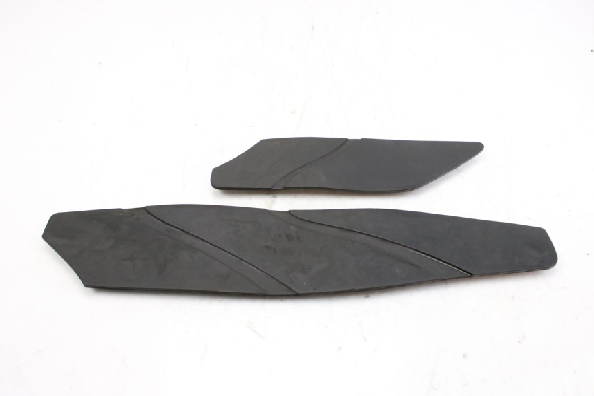 photo de TAPPETINO PEDANA HONDA FES S-WING SWING ABS 125 (2007 - 2015) - Vista principale